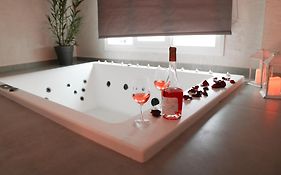 The Lot Luxury Suites